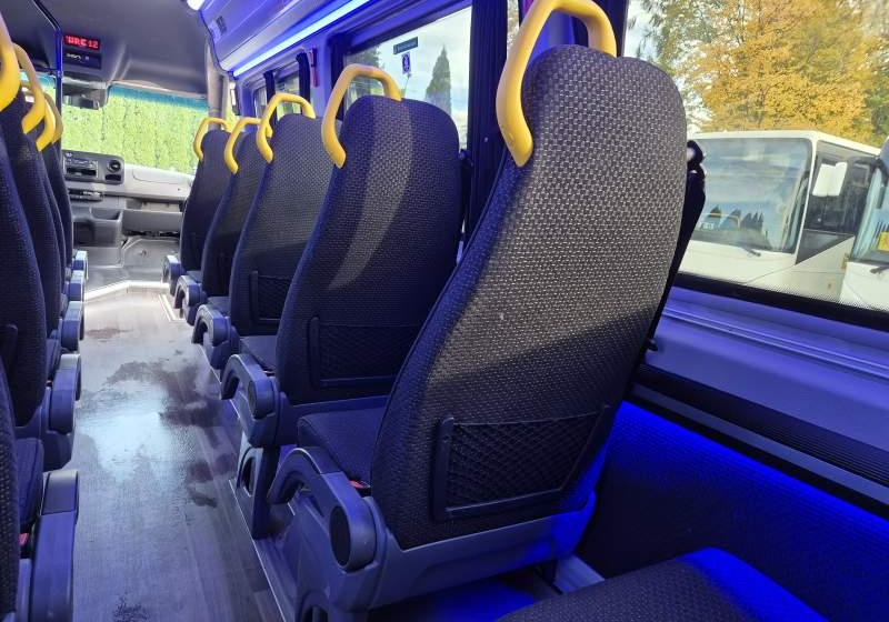 Microbuz, Transport persoane Mercedes-Benz SPRINTER/ 23 MIEJSCA + STOJĄCE/ 67 000 KM: Foto 16 Microbuz, Transport persoane Mercedes-Benz SPRINTER/ 23 MIEJSCA + STOJĄCE/ 67 000 KM: Foto 16