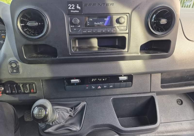 Microbuz, Transport persoane Mercedes-Benz SPRINTER/ 23 MIEJSCA + STOJĄCE/ 67 000 KM: Foto 18 Microbuz, Transport persoane Mercedes-Benz SPRINTER/ 23 MIEJSCA + STOJĄCE/ 67 000 KM: Foto 18