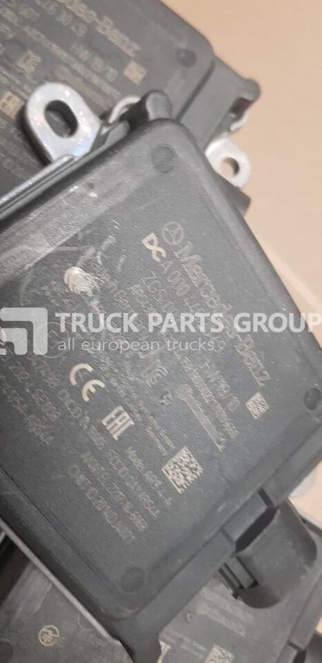 Mercedes Actros, Atego, Arox radar, radars unit, distance sensor, distronic, dystronic control EURO6, 0004463049, 0004461549, 0004461649, 0004461849, 0004462049, 0004462249, 0004463049, 0004463249, 00 - Senzor pentru Camion: Foto 2 Mercedes Actros, Atego, Arox radar, radars unit, distance sensor, distronic, dystronic control EURO6, 0004463049, 0004461549, 0004461649, 0004461849, 0004462049, 0004462249, 0004463049, 0004463249, 00 - Senzor pentru Camion: Foto 2