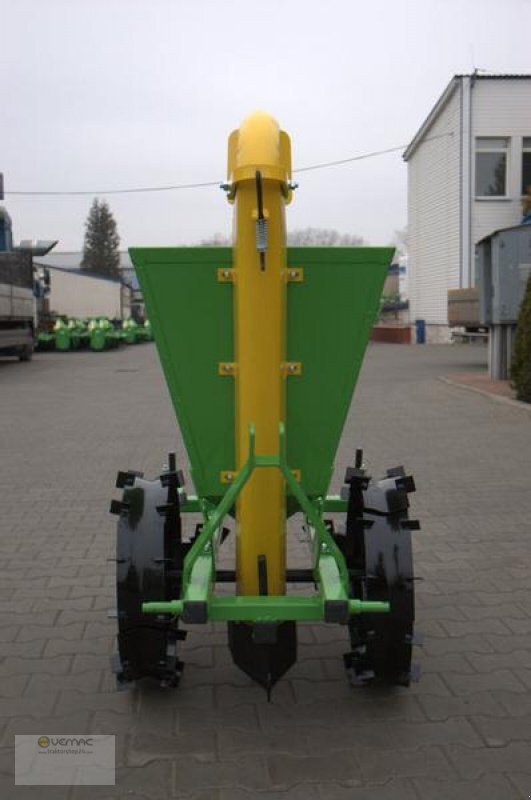 BOMET Kartoffelpflanzmaschine Kartoffellegemaschine 1-reihig NEU - Maşină de plantat cartofi: Foto 2 BOMET Kartoffelpflanzmaschine Kartoffellegemaschine 1-reihig NEU - Maşină de plantat cartofi: Foto 2