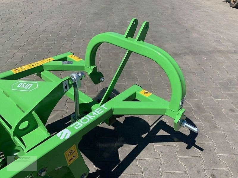 BOMET Kartoffelroder Bomet Z655/1 Kartoffel Roder Heckauswurf NEU - Utilaj pentru cartofi: Foto 5 BOMET Kartoffelroder Bomet Z655/1 Kartoffel Roder Heckauswurf NEU - Utilaj pentru cartofi: Foto 5