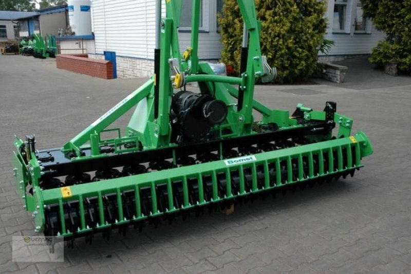 BOMET Kreiselegge Bomet U227 - Grapă rotativă: Foto 1 BOMET Kreiselegge Bomet U227 - Grapă rotativă: Foto 1