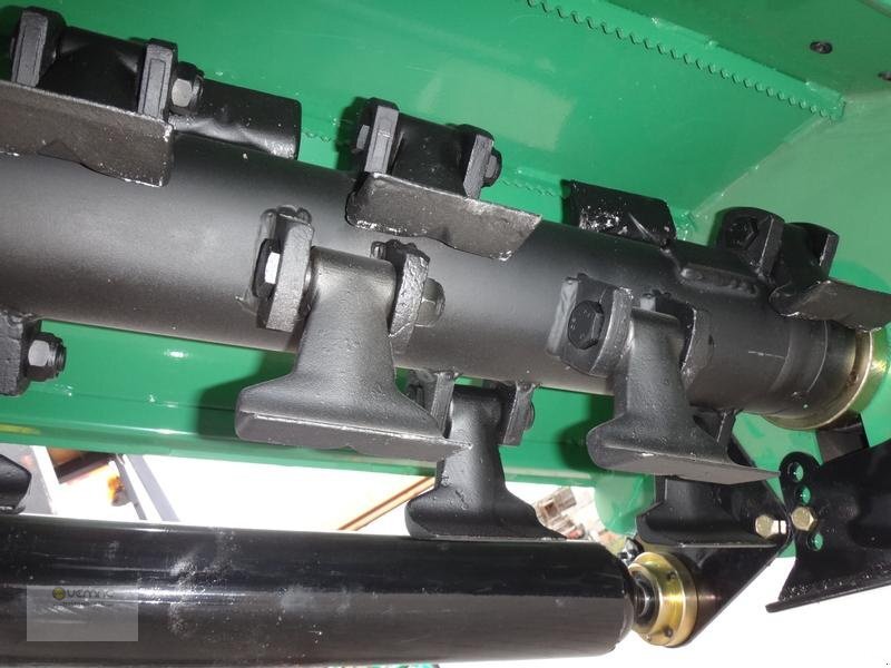 Vemac EFGC185 185cm Mulcher Schlegelmulcher Hammerschlegel NEU - Tocător resturi vegetale: Foto 3 Vemac EFGC185 185cm Mulcher Schlegelmulcher Hammerschlegel NEU - Tocător resturi vegetale: Foto 3