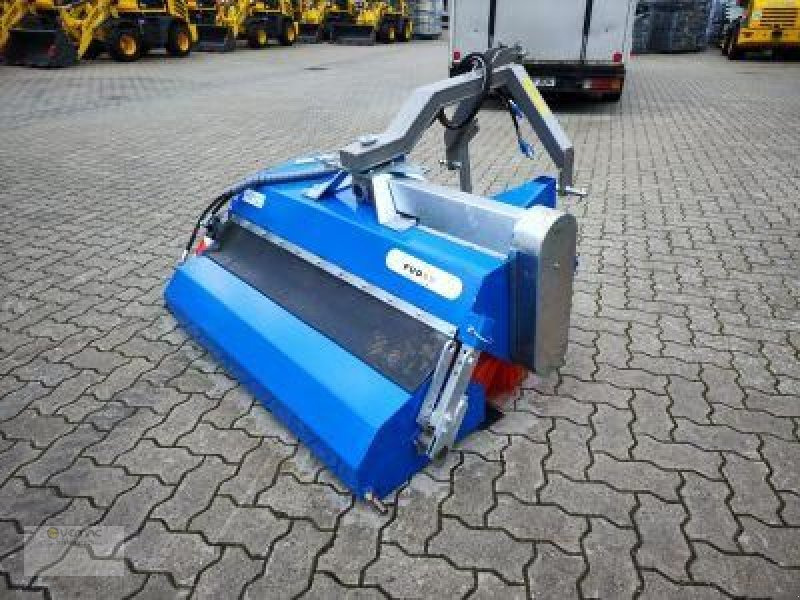 Vemac Kehrmaschine FM140 140cm Kehrbesen Bürste Traktor Zapfwelle NEU - Perie: Foto 2 Vemac Kehrmaschine FM140 140cm Kehrbesen Bürste Traktor Zapfwelle NEU - Perie: Foto 2