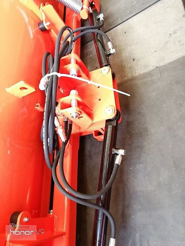 Plug zapada pentru Maşina comunala nou Vemac Schneeschild Geo SPFR250 250cm Schneeschieber Schneepflug NEU: Foto 6 Plug zapada pentru Maşina comunala nou Vemac Schneeschild Geo SPFR250 250cm Schneeschieber Schneepflug NEU: Foto 6