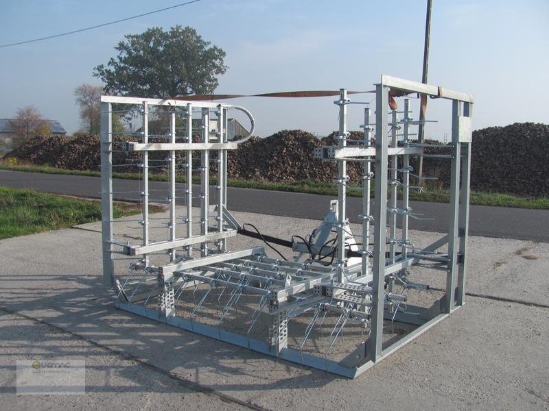 Vemac Wiesenstriegel 6m Wiesenschleppe Striegel Grünlandstriegel - Grapă cu arc: Foto 3 Vemac Wiesenstriegel 6m Wiesenschleppe Striegel Grünlandstriegel - Grapă cu arc: Foto 3