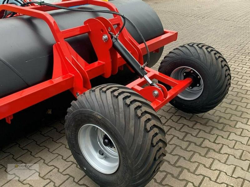 Vemac Wiesenwalze 275cm 122cm Walze Rasenwalze Ackerwalze NEU - Compactor agricola: Foto 5 Vemac Wiesenwalze 275cm 122cm Walze Rasenwalze Ackerwalze NEU - Compactor agricola: Foto 5