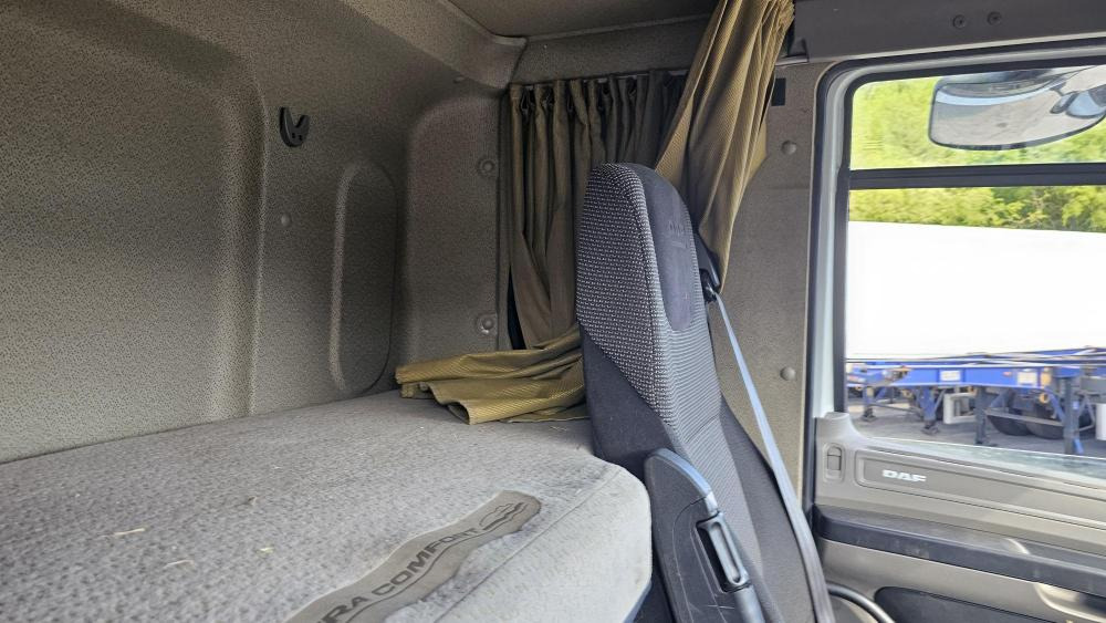 Daf 75 310 - Camion platformă: Foto 4 Daf 75 310 - Camion platformă: Foto 4