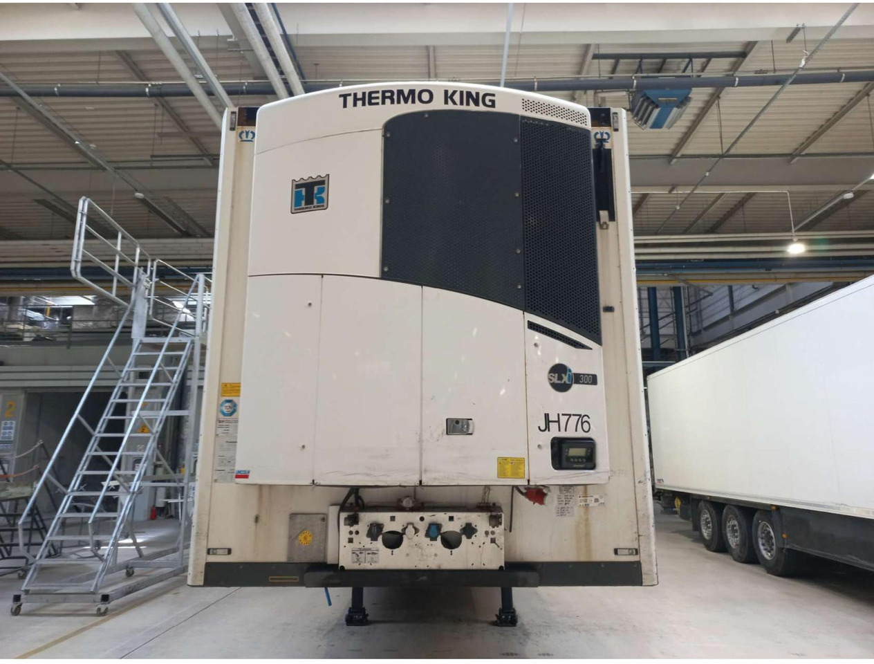 2018 Krone Double Deck Cool Liner FP 45 ThermoKing SLXi 300 - Semiremorcă frigider: Foto 3 2018 Krone Double Deck Cool Liner FP 45 ThermoKing SLXi 300 - Semiremorcă frigider: Foto 3
