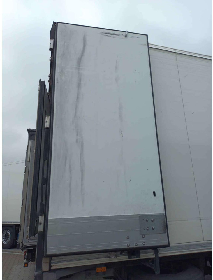 2020 Schmitz Cargobull SKO Double Deck FP 60 ThermoKing SLXi 300 - Semiremorcă frigider: Foto 3 2020 Schmitz Cargobull SKO Double Deck FP 60 ThermoKing SLXi 300 - Semiremorcă frigider: Foto 3