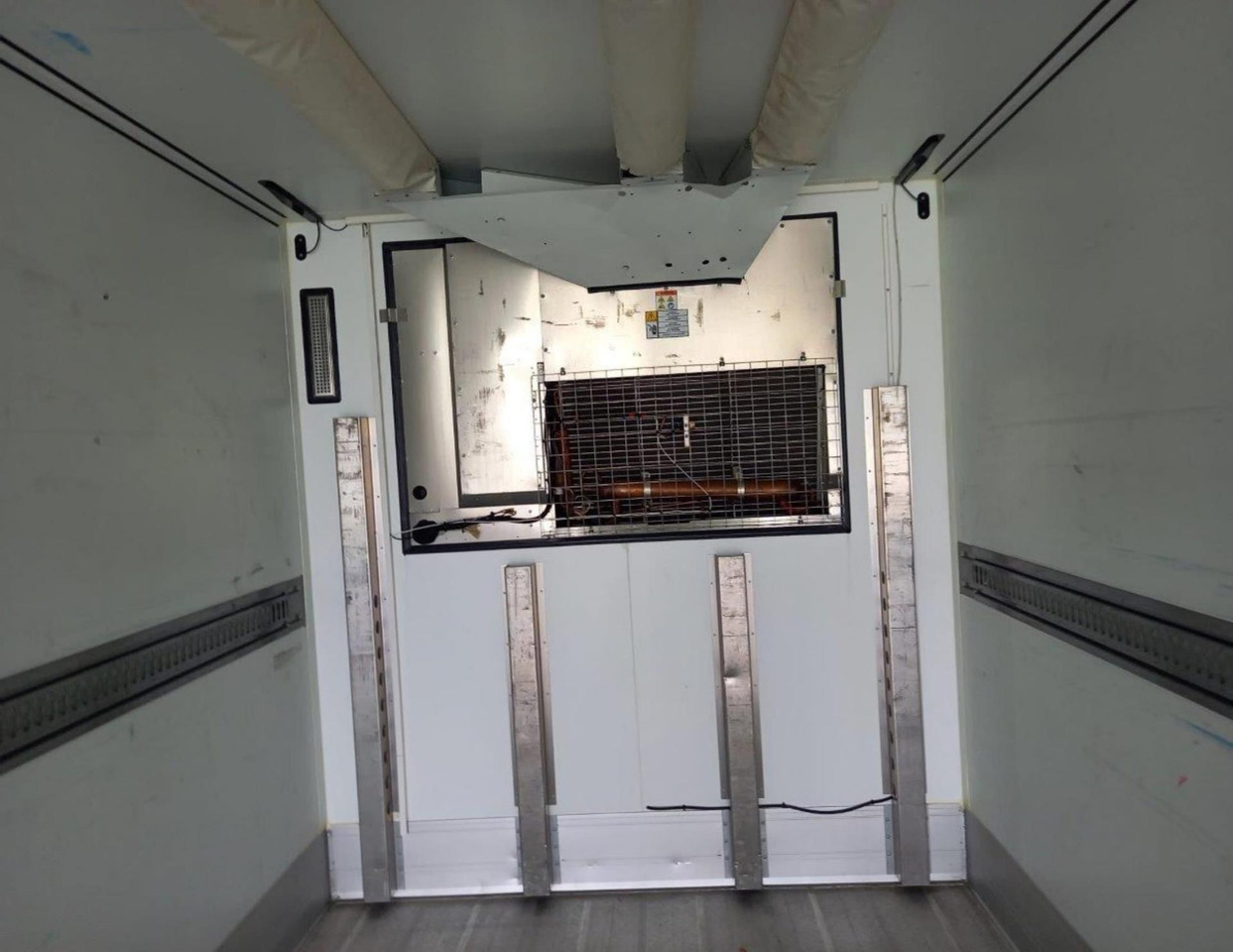 2022 Schmitz Cargobull SKO FP 60 ThermoKing SLXi 300 - Semiremorcă frigider: Foto 2 2022 Schmitz Cargobull SKO FP 60 ThermoKing SLXi 300 - Semiremorcă frigider: Foto 2