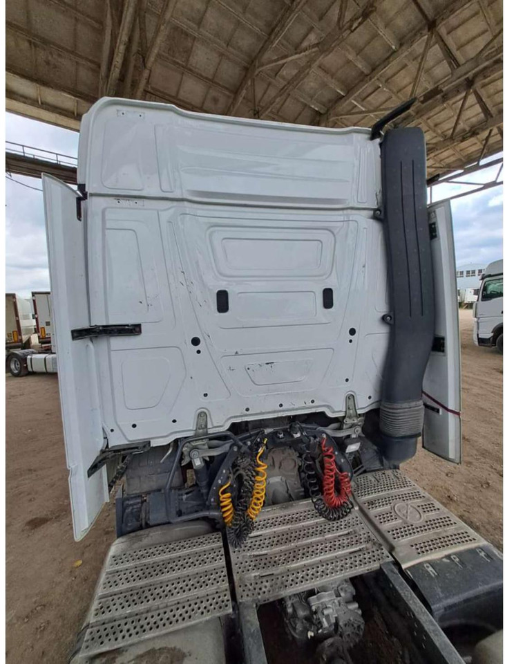 2021 Mercedes-Benz Actros 5 1845 BigSpace - Cap tractor: Foto 4 2021 Mercedes-Benz Actros 5 1845 BigSpace - Cap tractor: Foto 4