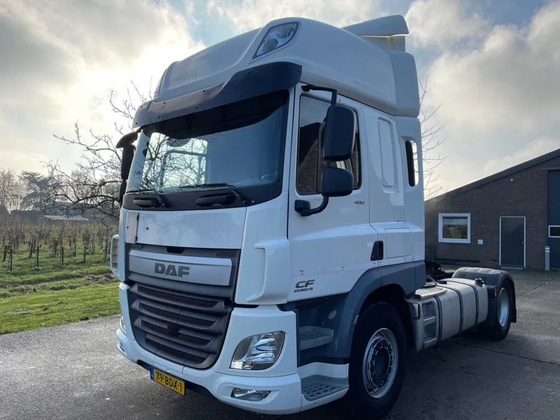 DAF CF 400 / NL TRUCK / SSC / AUT / EURO6 / HYDRAULIC - Cap tractor: Foto 1 DAF CF 400 / NL TRUCK / SSC / AUT / EURO6 / HYDRAULIC - Cap tractor: Foto 1