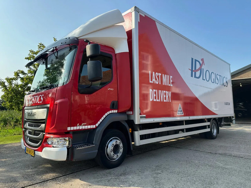 DAF LF 210 / NL TRUCK / LOW KM / EURO 6 / BOX + TAILLIFT / 12t / NEW APK - Camion furgon: Foto 1 DAF LF 210 / NL TRUCK / LOW KM / EURO 6 / BOX + TAILLIFT / 12t / NEW APK - Camion furgon: Foto 1
