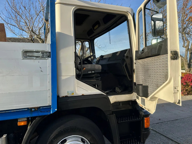 Camion cu macara MAN 19.272 F90 / NL TRUCK / 4X2 / EURO1 / ATLAS AK140.1-6,2/1 / MANUAL / FIRST OWNER: Foto 18 Camion cu macara MAN 19.272 F90 / NL TRUCK / 4X2 / EURO1 / ATLAS AK140.1-6,2/1 / MANUAL / FIRST OWNER: Foto 18
