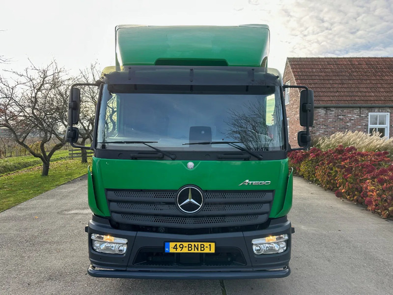 Mercedes-Benz Atego 1018 / NL TRUCK / AIRCO / BOX+LIFT+SIDE DOOR / AUTOMATIC - Camion furgon: Foto 2 Mercedes-Benz Atego 1018 / NL TRUCK / AIRCO / BOX+LIFT+SIDE DOOR / AUTOMATIC - Camion furgon: Foto 2