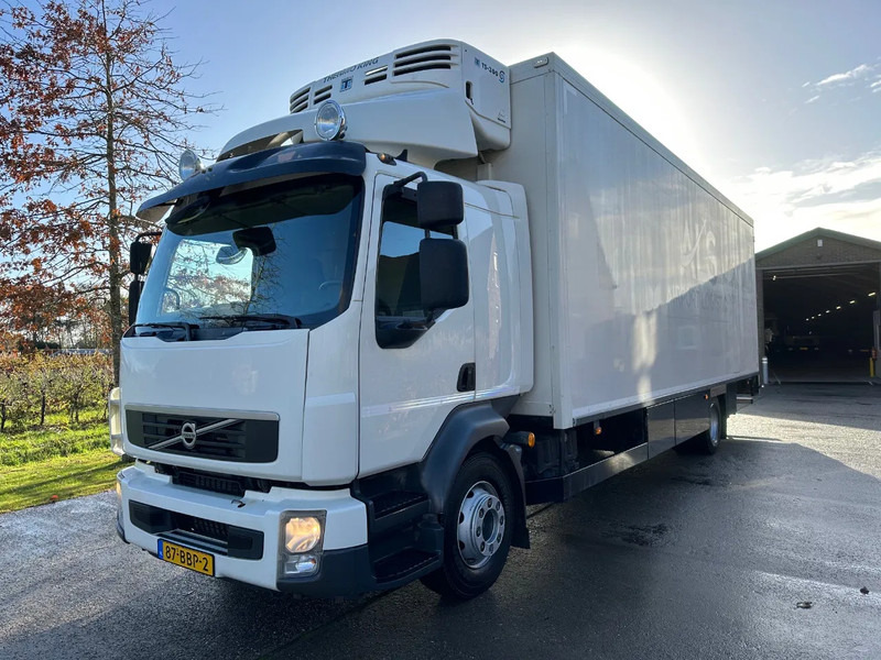 Volvo FL / THERMOKING TS 300 + HEATER FOR PLANTS / EURO5 / SIDE DOOR - Camion frigider: Foto 1 Volvo FL / THERMOKING TS 300 + HEATER FOR PLANTS / EURO5 / SIDE DOOR - Camion frigider: Foto 1