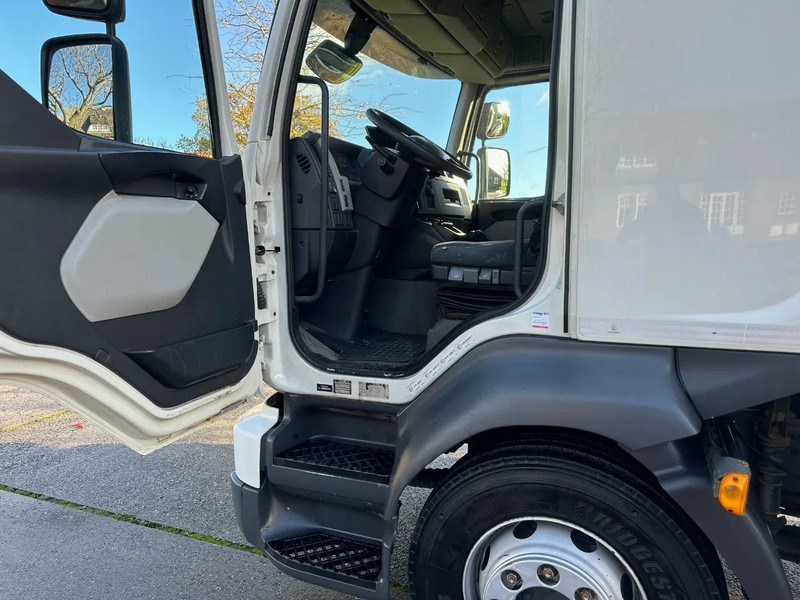 Volvo FL / THERMOKING TS 300 + HEATER FOR PLANTS / EURO5 / SIDE DOOR - Camion frigider: Foto 5 Volvo FL / THERMOKING TS 300 + HEATER FOR PLANTS / EURO5 / SIDE DOOR - Camion frigider: Foto 5
