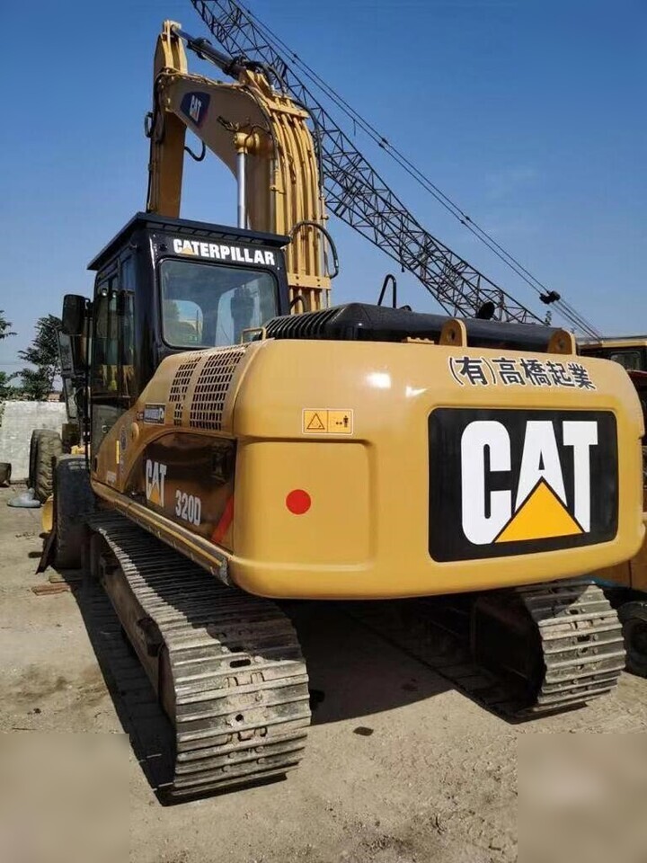 CATERPILLAR 320D - Excavator pe şenile: Foto 2 CATERPILLAR 320D - Excavator pe şenile: Foto 2