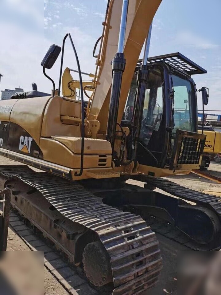 CATERPILLAR 320D - Excavator pe şenile: Foto 5 CATERPILLAR 320D - Excavator pe şenile: Foto 5