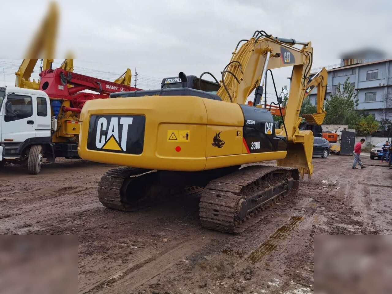 CATERPILLAR 330D - Excavator pe şenile: Foto 2 CATERPILLAR 330D - Excavator pe şenile: Foto 2
