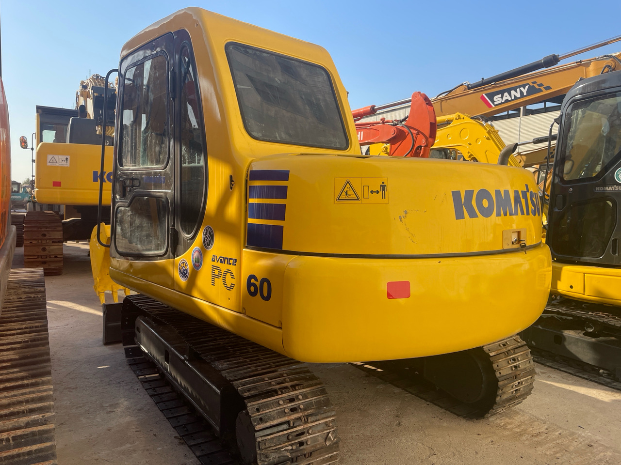 KOMATSU PC 60 - Excavator pe şenile: Foto 2 KOMATSU PC 60 - Excavator pe şenile: Foto 2
