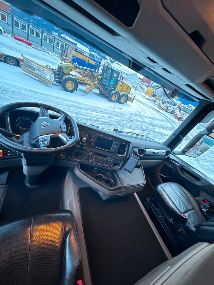 Camion basculantă Scania R540 8x4 Full Steel Retarder: Foto 8