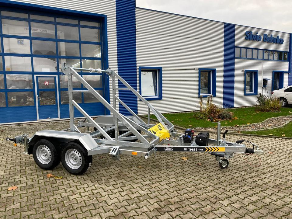 Lorries Kabeltrommel-Anhänger 3500KG mit E-Winde *INKL.19% MWST.*Kabelanhänger Sofort Verfügbar! - Remorcă transport tamburi: Foto 1 Lorries Kabeltrommel-Anhänger 3500KG mit E-Winde *INKL.19% MWST.*Kabelanhänger Sofort Verfügbar! - Remorcă transport tamburi: Foto 1