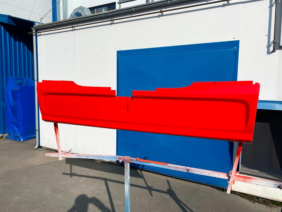 MAN Lions City A21 Heckstoßstange mit AHK Ausschnitt Lackiert UNI-Wunschfarbton OE 88732035011 / 88.73203-5011 *INKL.19% MWST* - Bară de protecție pentru Autobuz: Foto 1 MAN Lions City A21 Heckstoßstange mit AHK Ausschnitt Lackiert UNI-Wunschfarbton OE 88732035011 / 88.73203-5011 *INKL.19% MWST* - Bară de protecție pentru Autobuz: Foto 1