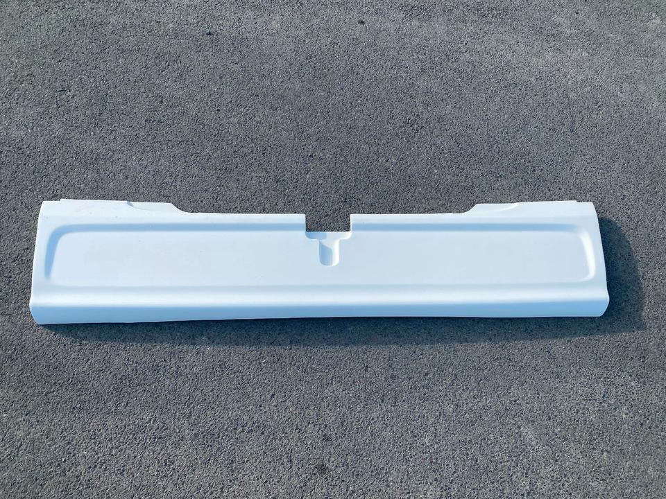 MAN Lions City A21 Heckstoßstange mit AHK Ausschnitt OE 88732035011 / 88.73203-5011 *280€ NETTO* Rohteil - Bară de protecție pentru Autobuz: Foto 1 MAN Lions City A21 Heckstoßstange mit AHK Ausschnitt OE 88732035011 / 88.73203-5011 *280€ NETTO* Rohteil - Bară de protecție pentru Autobuz: Foto 1