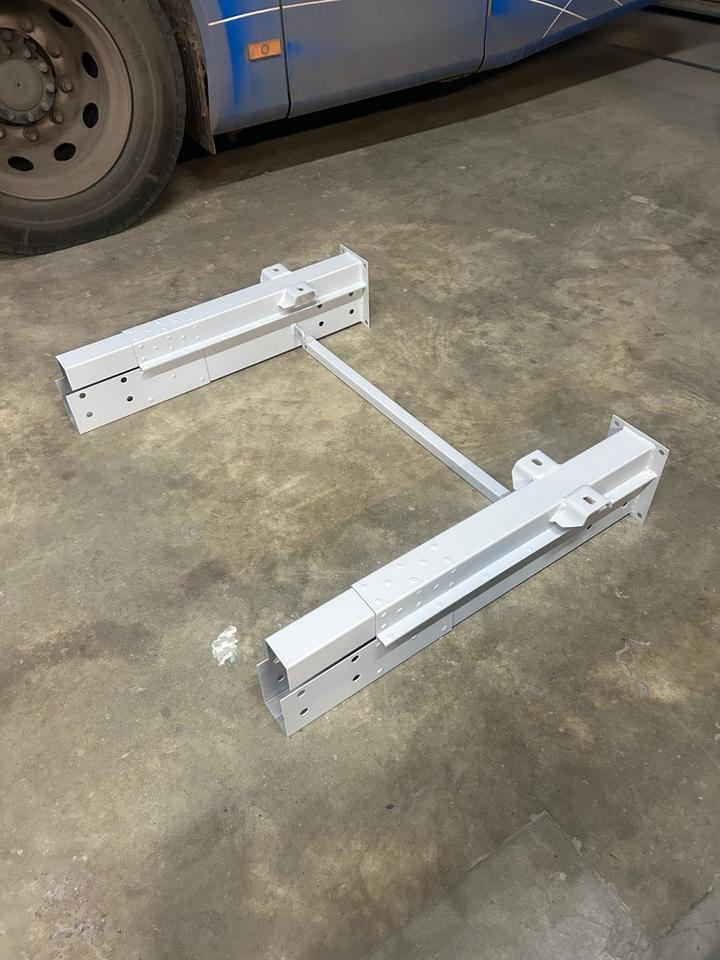 Rahmenverlängerung Mercedes Sprinter 907 Vormontiert und Lackiert in Uni-Wunschfarbton - Piesă de schimb: Foto 2 Rahmenverlängerung Mercedes Sprinter 907 Vormontiert und Lackiert in Uni-Wunschfarbton - Piesă de schimb: Foto 2