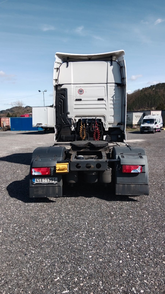 MAN TGX 18.500 4X2 XXL Retarder 2x Tanks Euro 6 - Cap tractor: Foto 3 MAN TGX 18.500 4X2 XXL Retarder 2x Tanks Euro 6 - Cap tractor: Foto 3