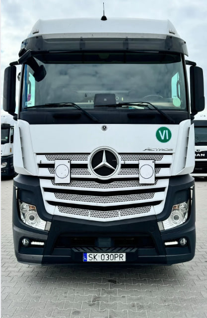 MERCEDES-BENZ Actros 1845 with retarder - Cap tractor: Foto 2 MERCEDES-BENZ Actros 1845 with retarder - Cap tractor: Foto 2