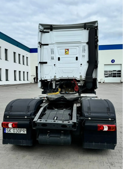 MERCEDES-BENZ Actros 1845 with retarder - Cap tractor: Foto 5 MERCEDES-BENZ Actros 1845 with retarder - Cap tractor: Foto 5