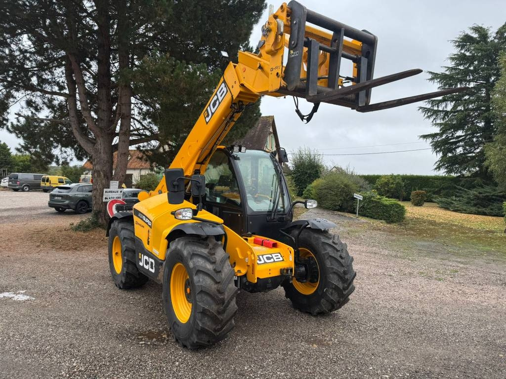 JCB 542-70 Agri Super - Stivuitor telescopic: Foto 1 JCB 542-70 Agri Super - Stivuitor telescopic: Foto 1