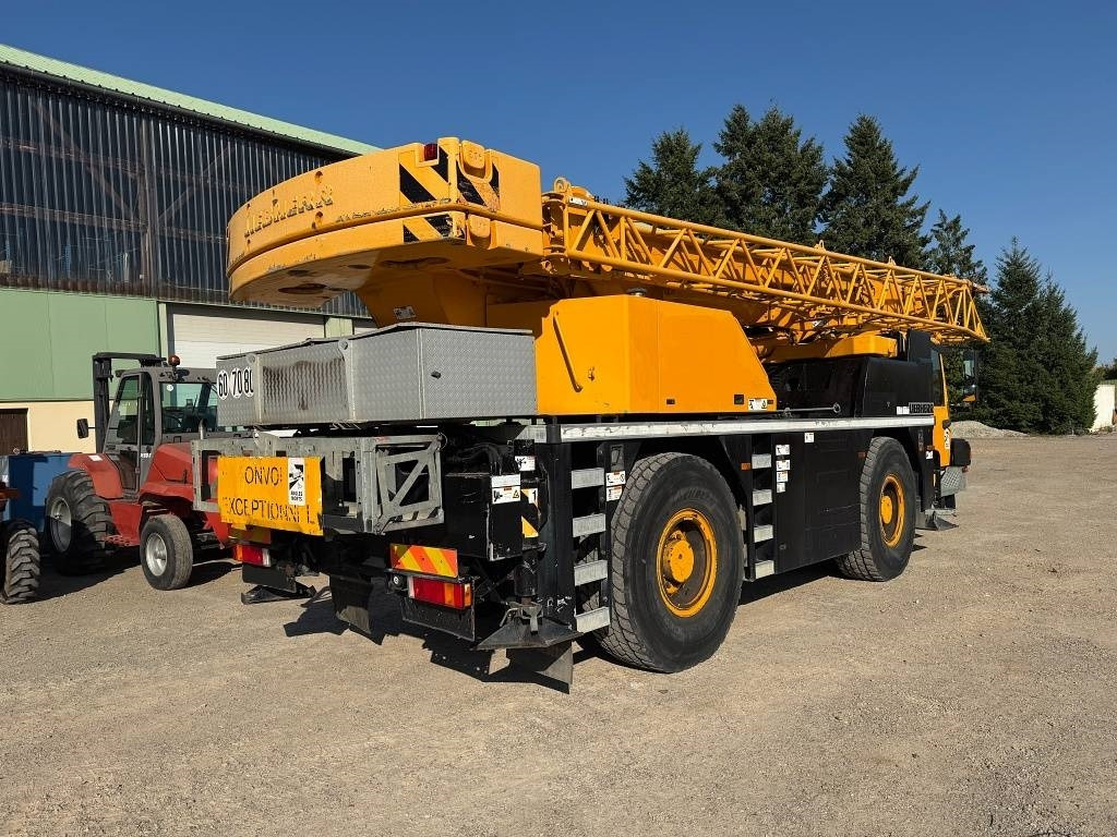 Liebherr LTM 1030-2.1 - Automacara: Foto 3 Liebherr LTM 1030-2.1 - Automacara: Foto 3