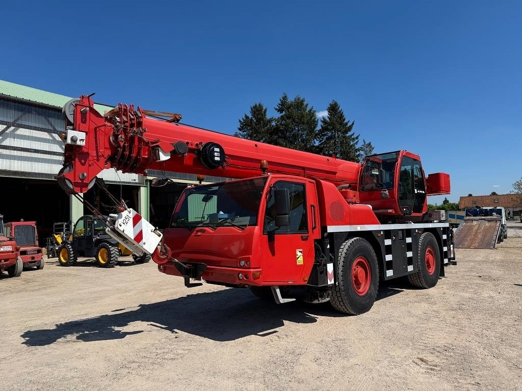 Terex Demag AC 40-2 L - Automacara: Foto 1 Terex Demag AC 40-2 L - Automacara: Foto 1
