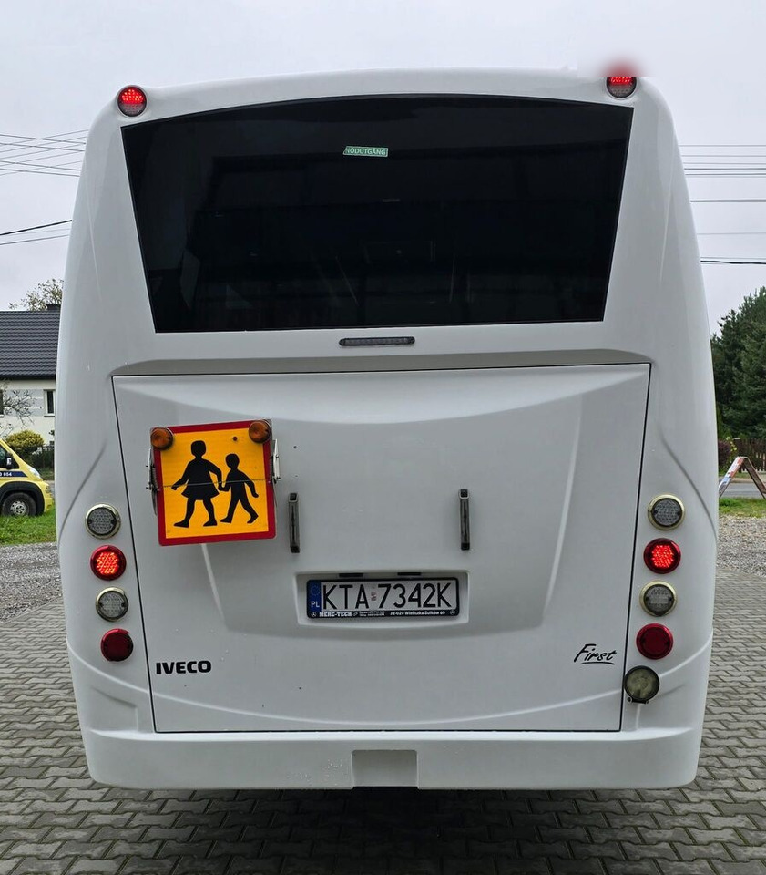 Autobuz urban IVECO FIRST - AIRCO + WEBASTO + 29 PLACE - EURO VI: Foto 22