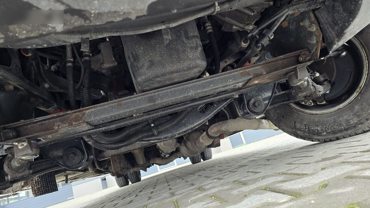 Autobuz urban IVECO FIRST - AIRCO + WEBASTO + 29 PLACE - EURO VI: Foto 14
