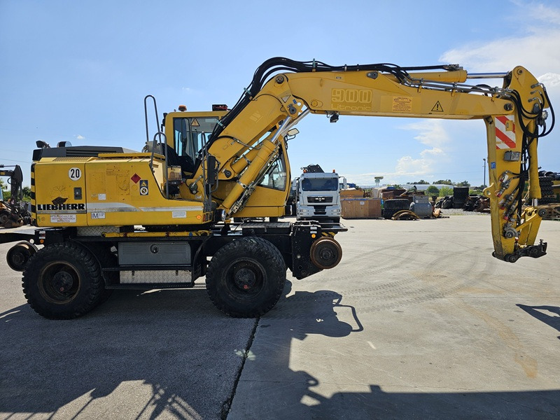 LIEBHERR A900C ZW - Excavator pe roţi: Foto 4 LIEBHERR A900C ZW - Excavator pe roţi: Foto 4