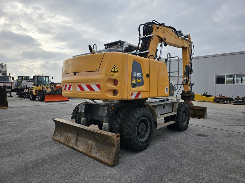 LIEBHERR A916 - Excavator pe roţi: Foto 3 LIEBHERR A916 - Excavator pe roţi: Foto 3
