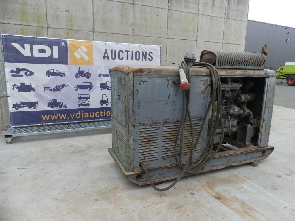 Inter EG-30 - Generator electric: Foto 1 Inter EG-30 - Generator electric: Foto 1