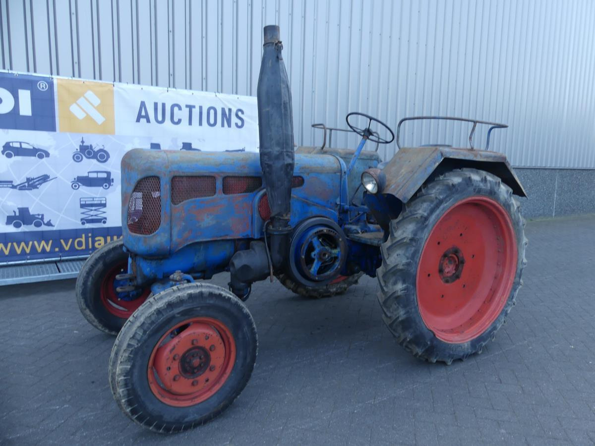 Lanz-Bulldog D2416 - Tractor agricol: Foto 1 Lanz-Bulldog D2416 - Tractor agricol: Foto 1
