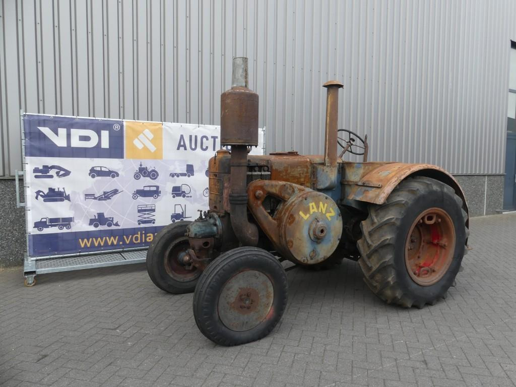 Lanz Bulldog D8506 - Tractor agricol: Foto 1 Lanz Bulldog D8506 - Tractor agricol: Foto 1