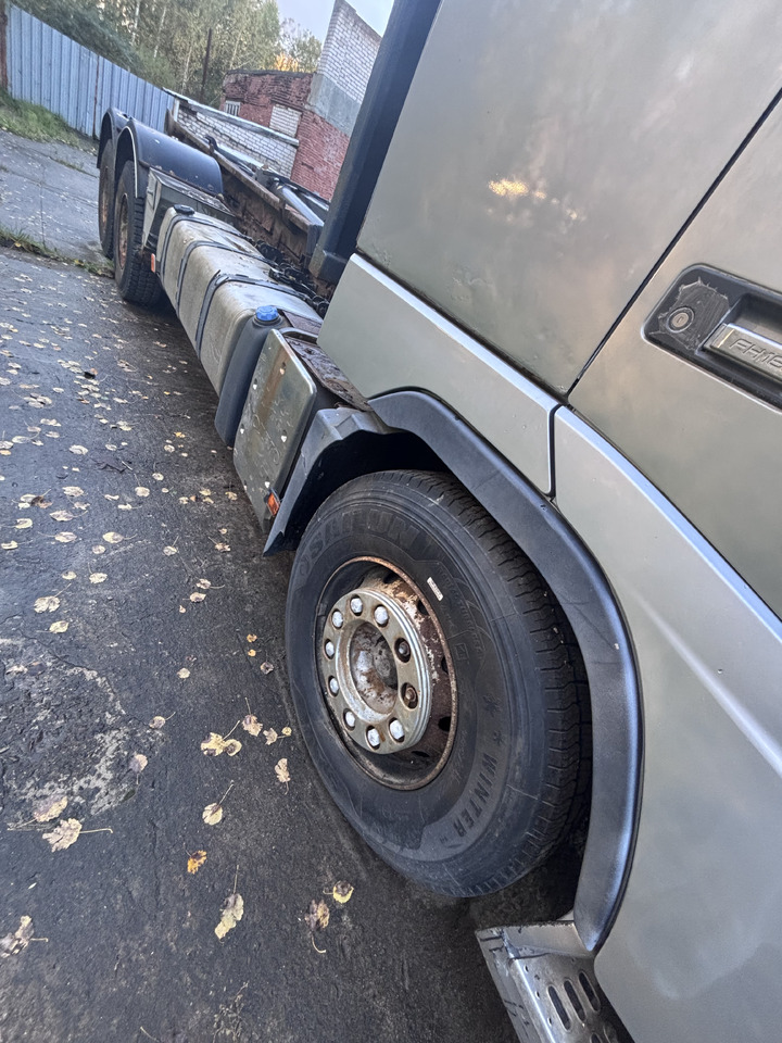 VOLVO FH16 - 580 - Cap tractor: Foto 3 VOLVO FH16 - 580 - Cap tractor: Foto 3