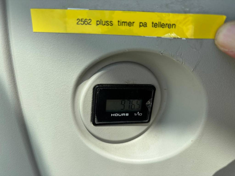 Kobelco SK 75 SR-3E - Mini excavator: Foto 5 Kobelco SK 75 SR-3E - Mini excavator: Foto 5