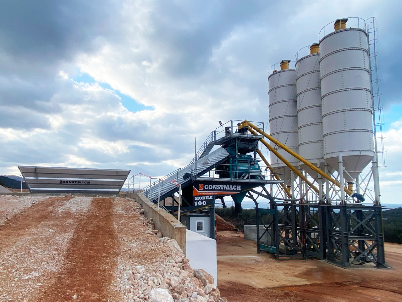 Constmach 100 m³/h Mobile Concrete Batching Plant - Staţie de betoane: Foto 2 Constmach 100 m³/h Mobile Concrete Batching Plant - Staţie de betoane: Foto 2