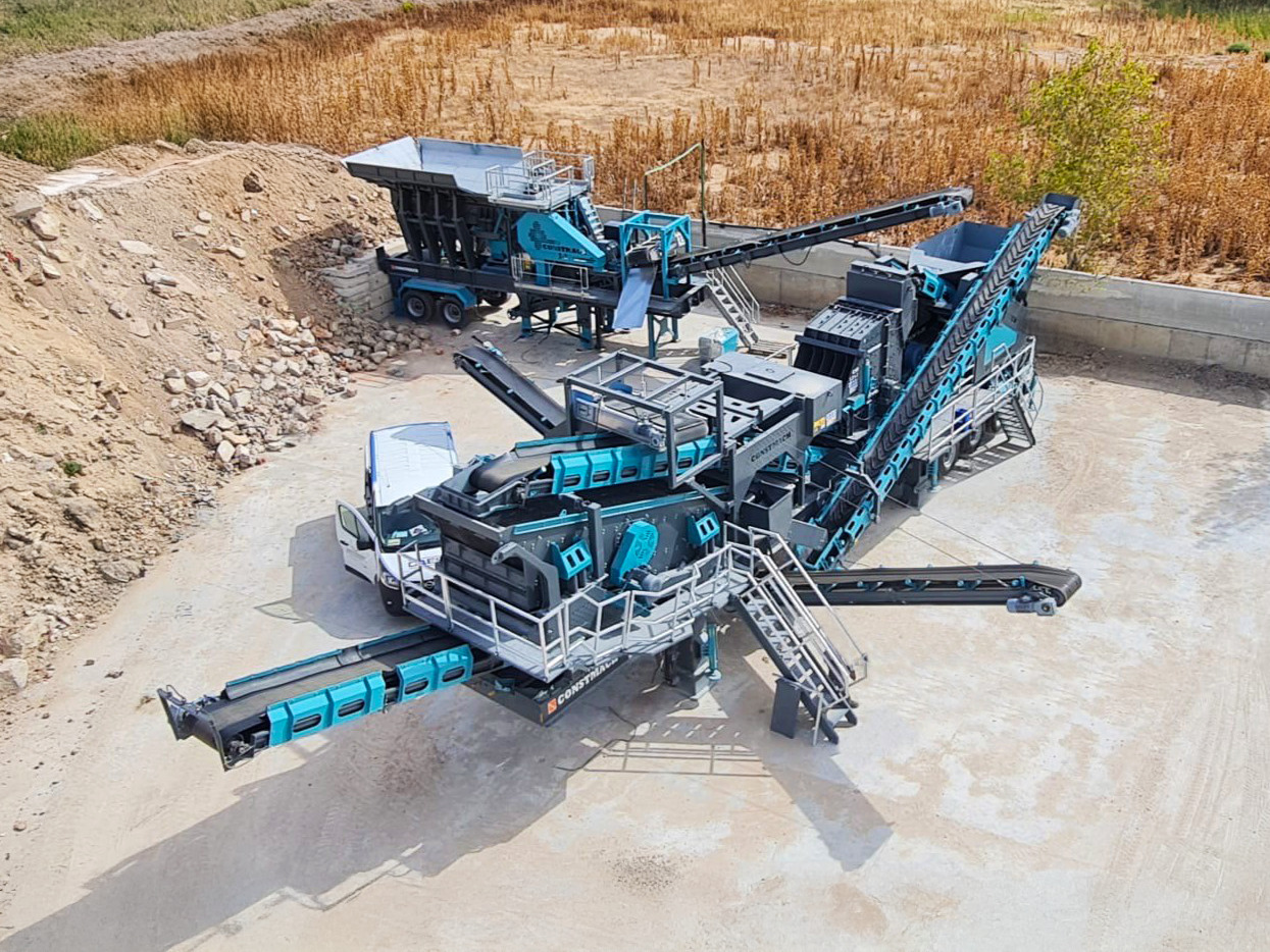 Constmach Installation Mobile De Concassage Et De Criblage À Impact D'une Capacité De 150 À 200 Tonnes - Concasor: Foto 1 Constmach Installation Mobile De Concassage Et De Criblage À Impact D'une Capacité De 150 À 200 Tonnes - Concasor: Foto 1