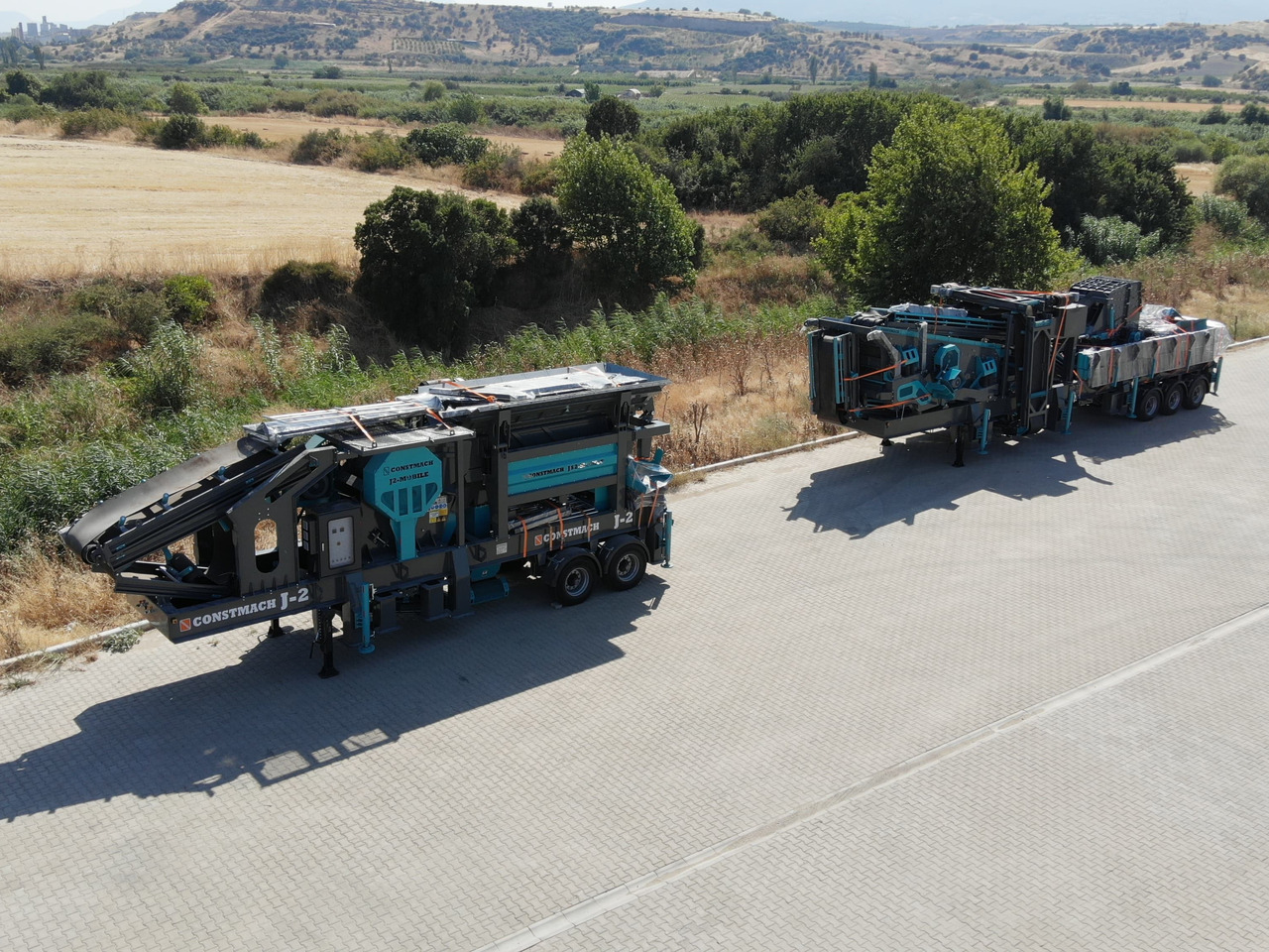 Constmach Installation Mobile De Concassage Et De Criblage À Impact D'une Capacité De 150 À 200 Tonnes - Concasor: Foto 2 Constmach Installation Mobile De Concassage Et De Criblage À Impact D'une Capacité De 150 À 200 Tonnes - Concasor: Foto 2