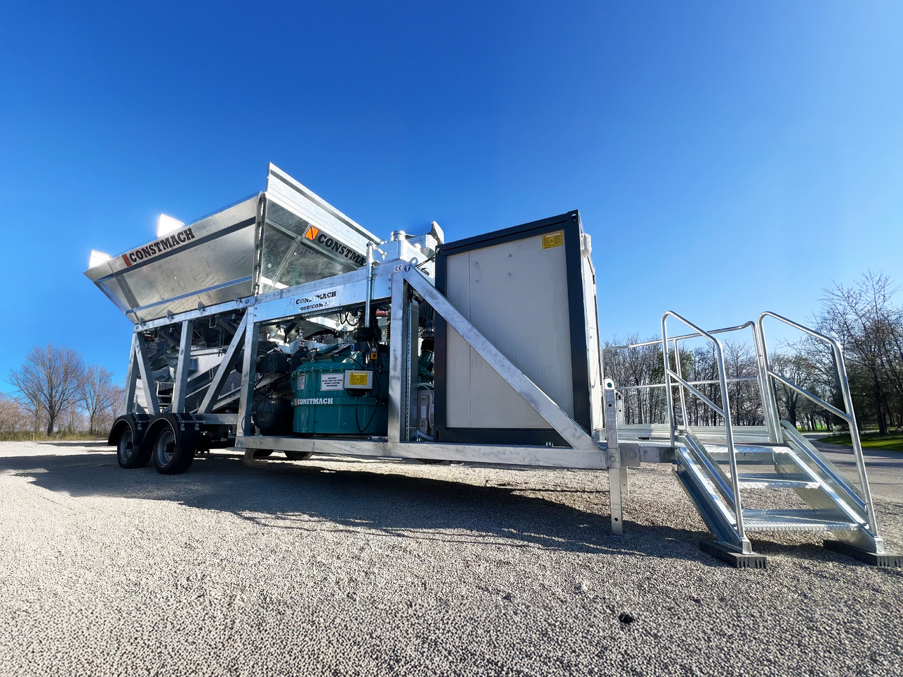 Constmach Mini-Centrale à Béton Mobile 30 m³/h - Staţie de betoane: Foto 1 Constmach Mini-Centrale à Béton Mobile 30 m³/h - Staţie de betoane: Foto 1